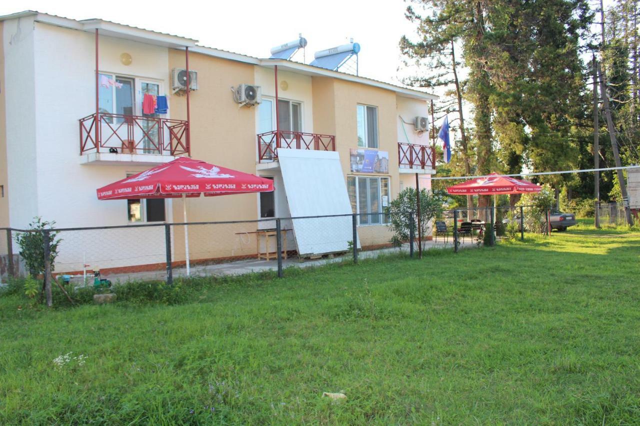 Hotel Sunrise In Ureki Exterior photo
