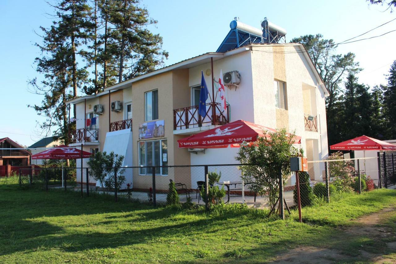 Hotel Sunrise In Ureki Exterior photo