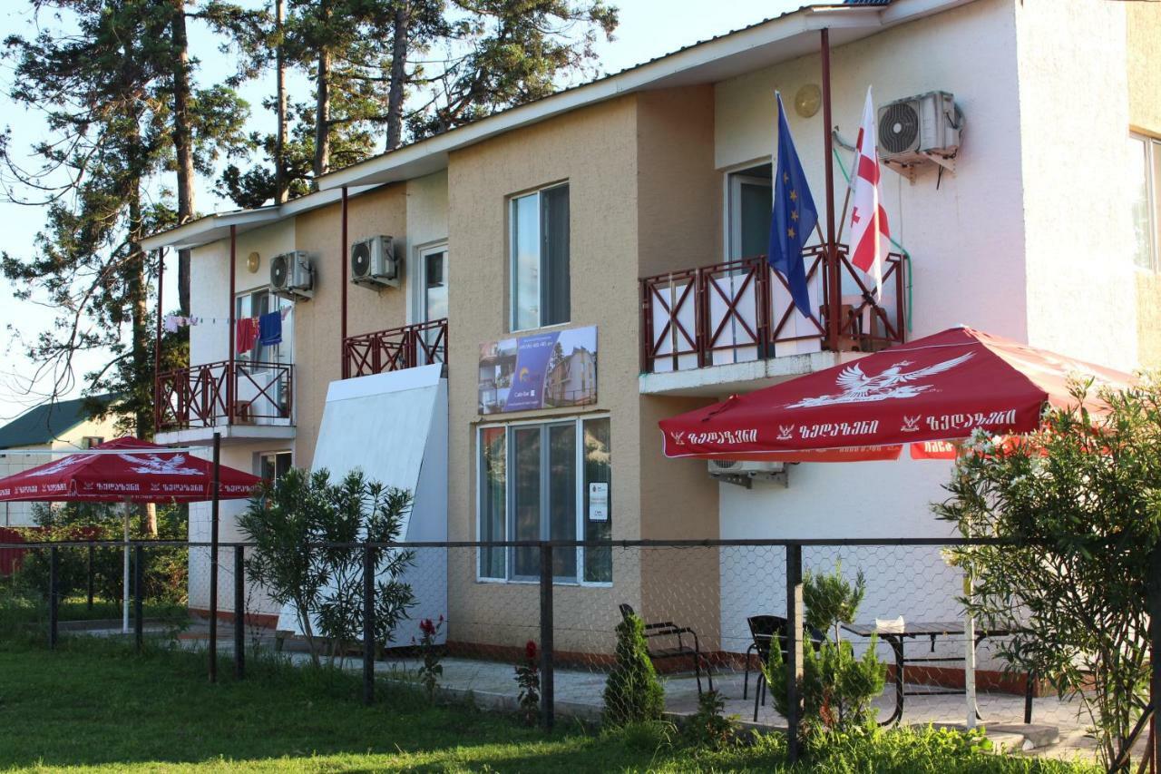Hotel Sunrise In Ureki Exterior photo