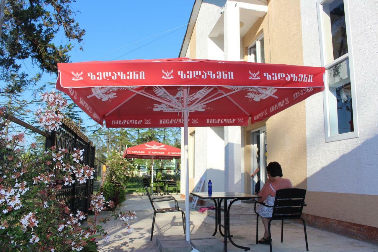 Hotel Sunrise In Ureki Exterior photo